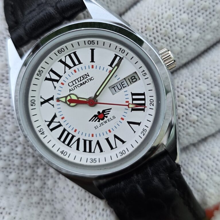 Citizen Automatic Men's steel day date 21 Jewels Vintage Refurbished Mod Wrist watch