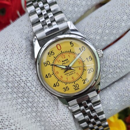 HMT Pilot Vintage hand wanding Men steel transparant back 17 Jewels Mod Wrist watch