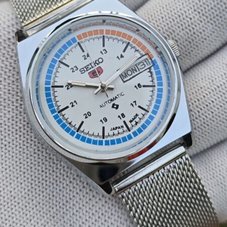 Seiko 5 Automatic Men steel back 17 Jewels vintage japanese Refurbished Mod Wrist watch champagne White dial