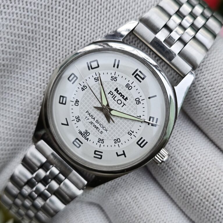 HMT Pilot hand winding Men's steel transparant back 17 Jewels Mod Wrist watch White Dial