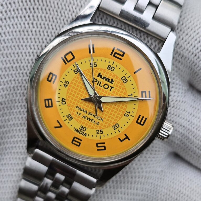 HMT Pilot hand winding Men's steel transparant back 17 Jewels Mod Wrist watch Yellow Dial