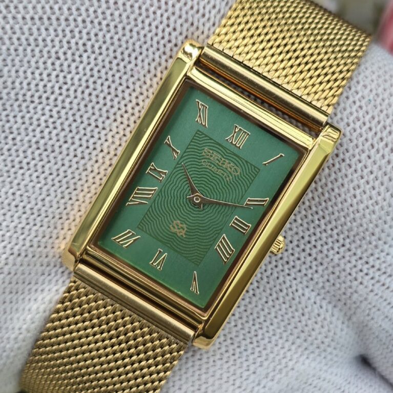 Seiko Tank Quartz Men's Gold tone Sub-Second Roman Green dial Mod wrist watch