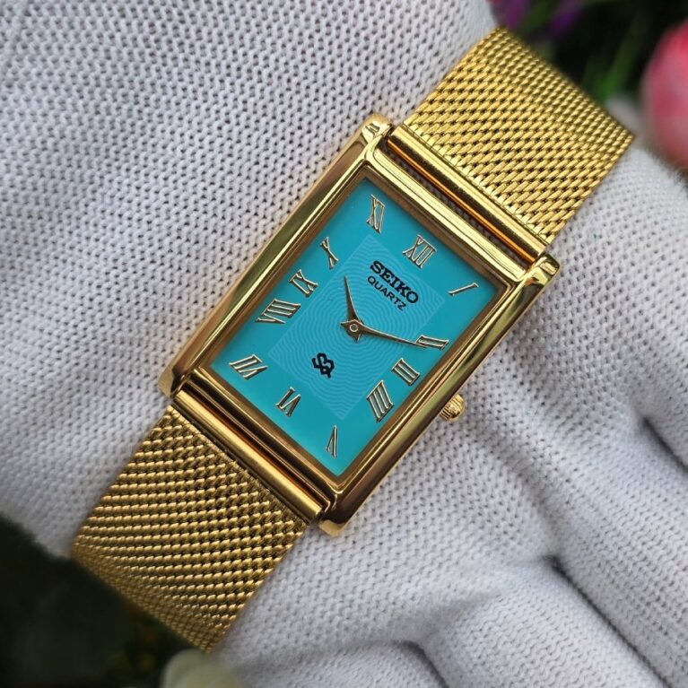 Seiko Tank Quartz Men's Gold tone sub-Second Roman Tiffany blue dial Mod wrist watch