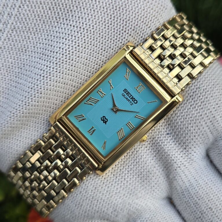 Seiko Tank Quartz Men's Gold tone Roman Tiffany blue dial Mod wrist watch