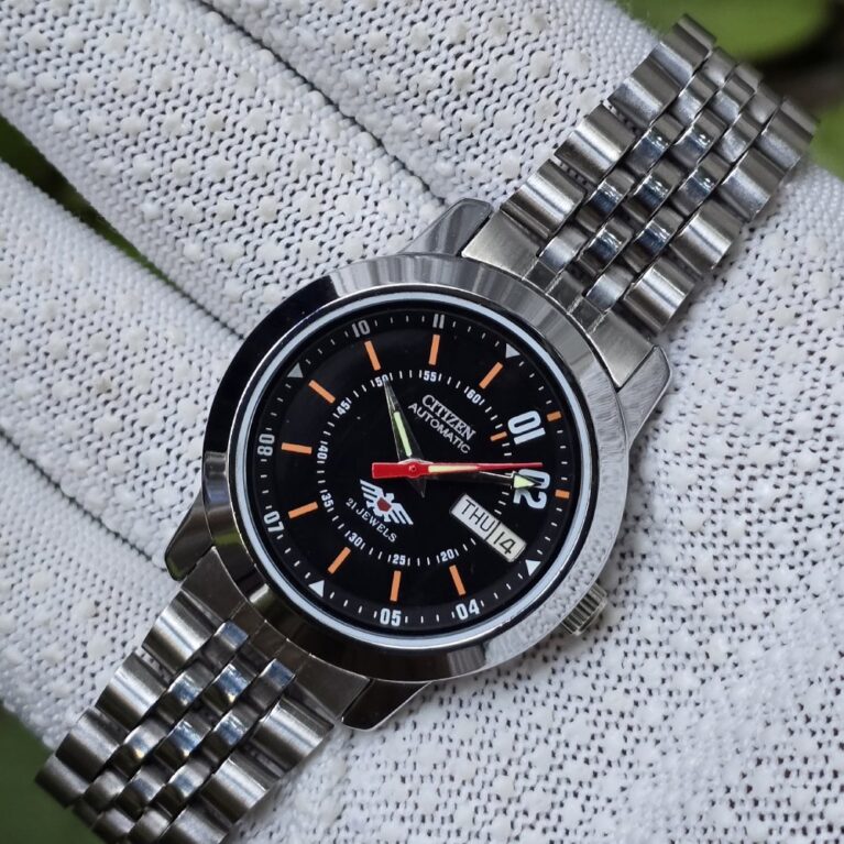 Citizen Automatic Men’s Stainless Steel 21 Jewels Day-Date Vintage Mod Wrist Watch