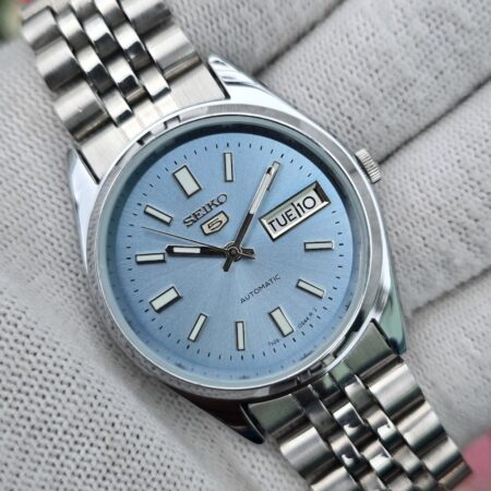 Seiko 5 Automatic Men steel back 17 Jewels vintage japanese Refurbished Mod Wrist watch champagne Ice Blue dial skeleton back