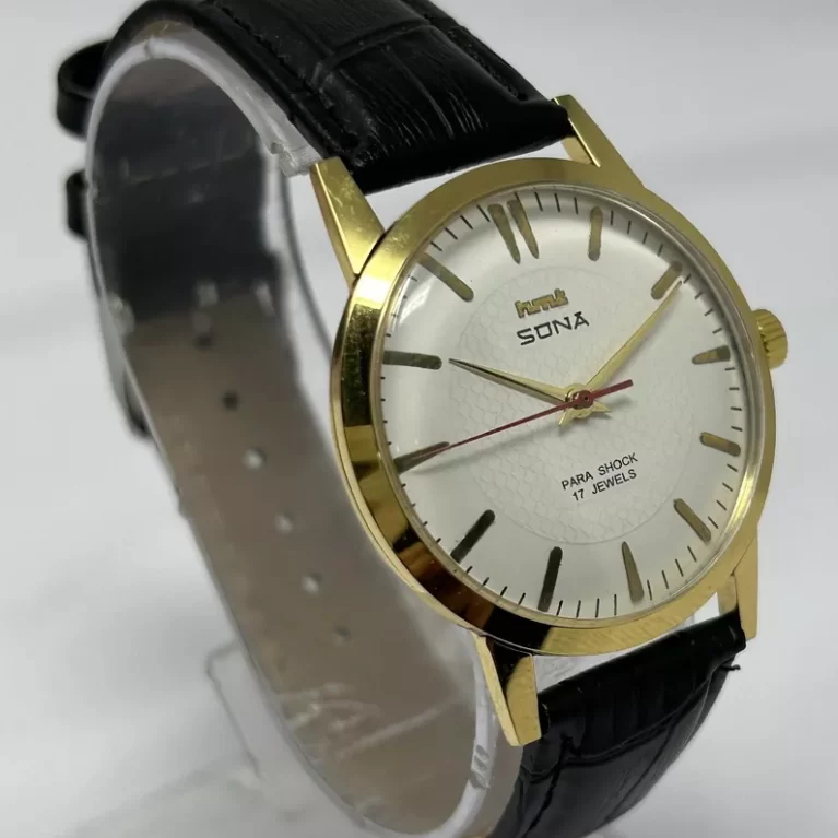 MOD HMT Sona Slim White Dial Hand Winding 17 Jewels Men's Wrist Watch
