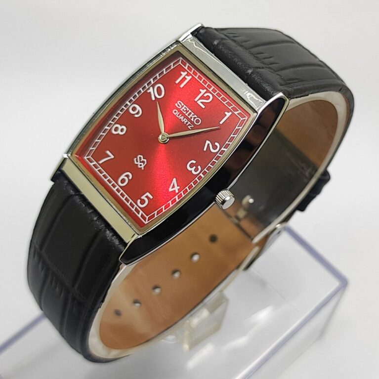 Seiko Quartz Slim Men Japanese Refurbished Mod wrist watch